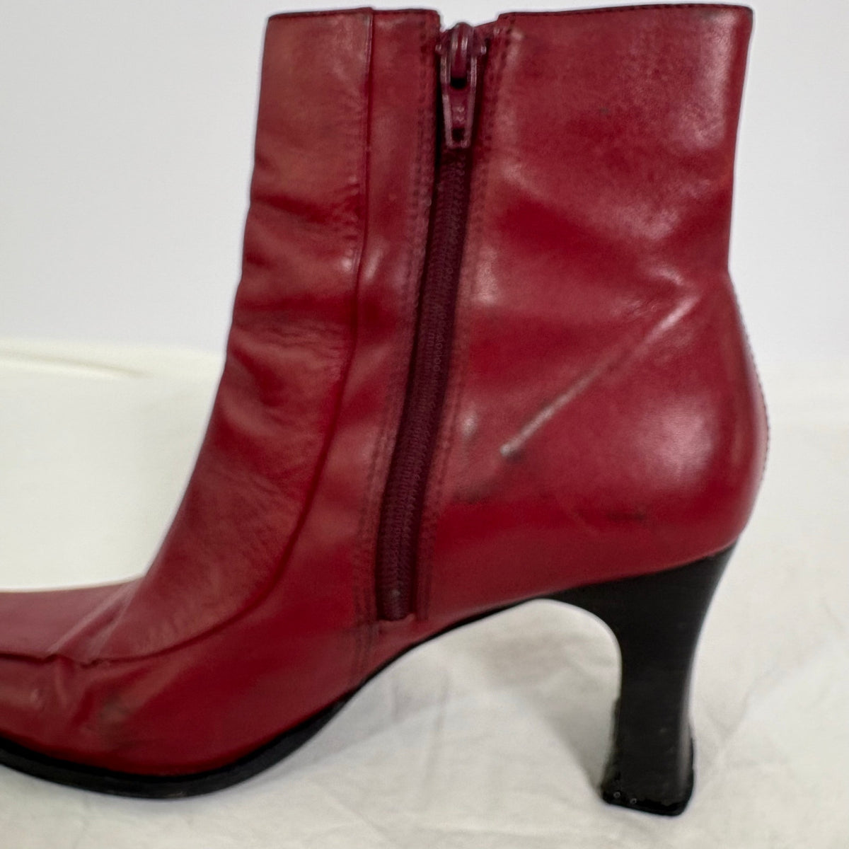 Vintage Parade Red Leather Ankle Boots - Size 7.5