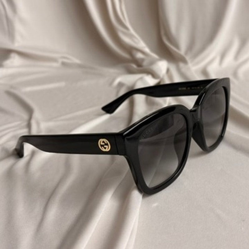 Gucci GG1338S Unisex Sunglasses - Black Acetate, Gold GG Logo, Brand New