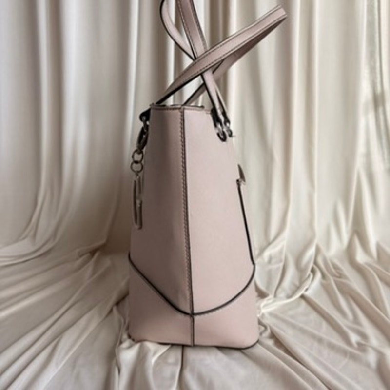 Guess Light Pink Tote - Textured Faux Leather, Embossed Logo, Y2K Vintage
