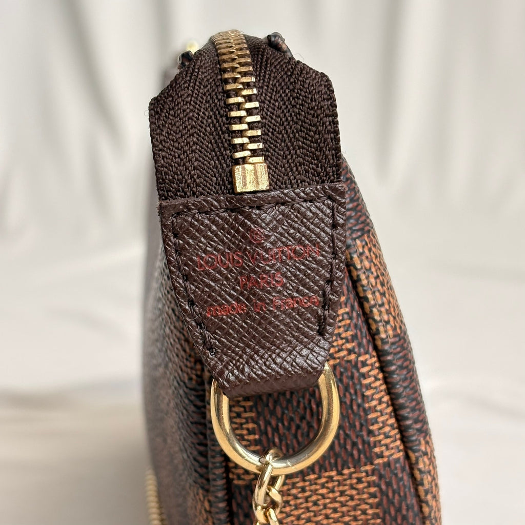 Louis Vuitton Mini Pochette Accessoires - Damier Ebène