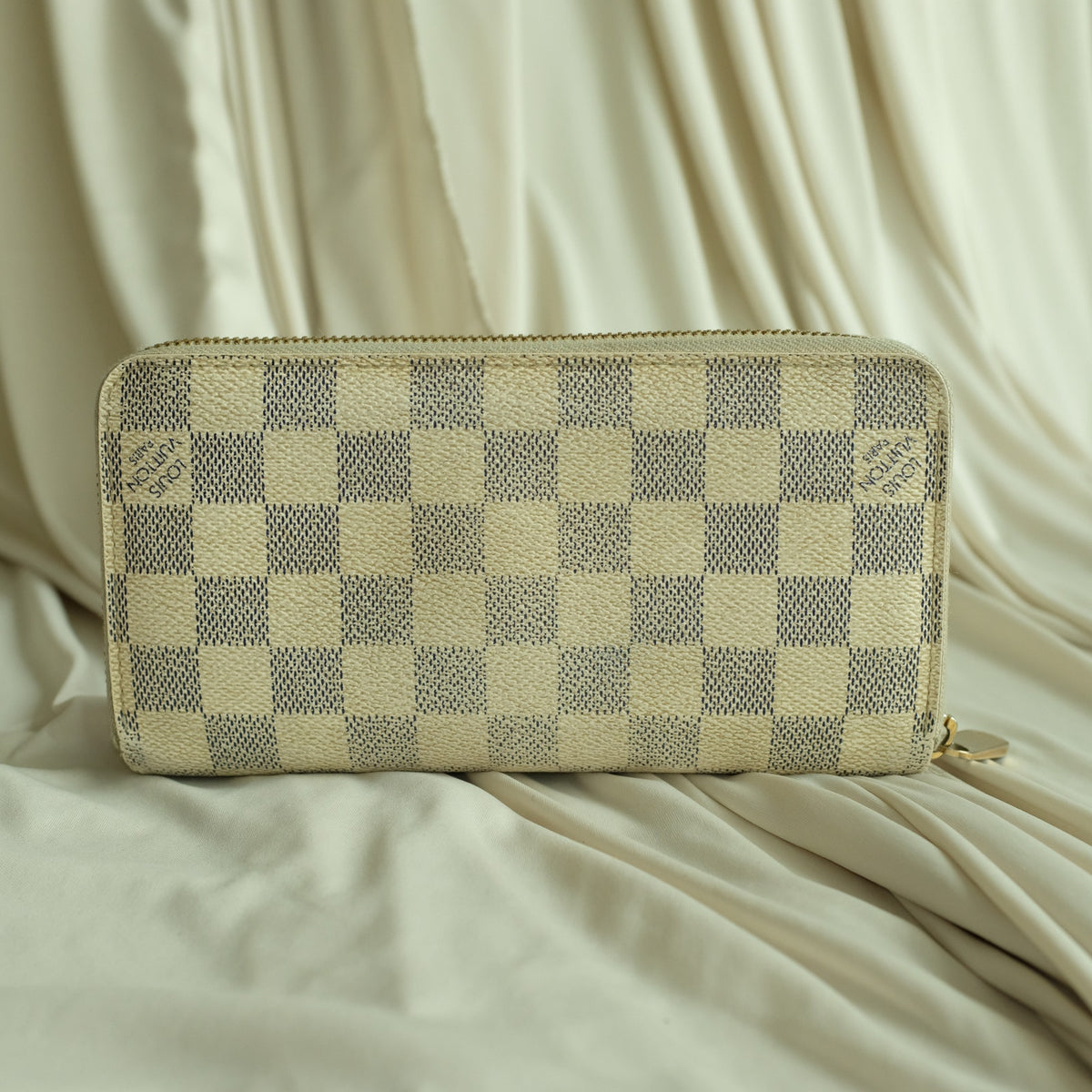 Louis Vuitton Damier Azur Zippy Wallet - Canvas, Date Code CA4018