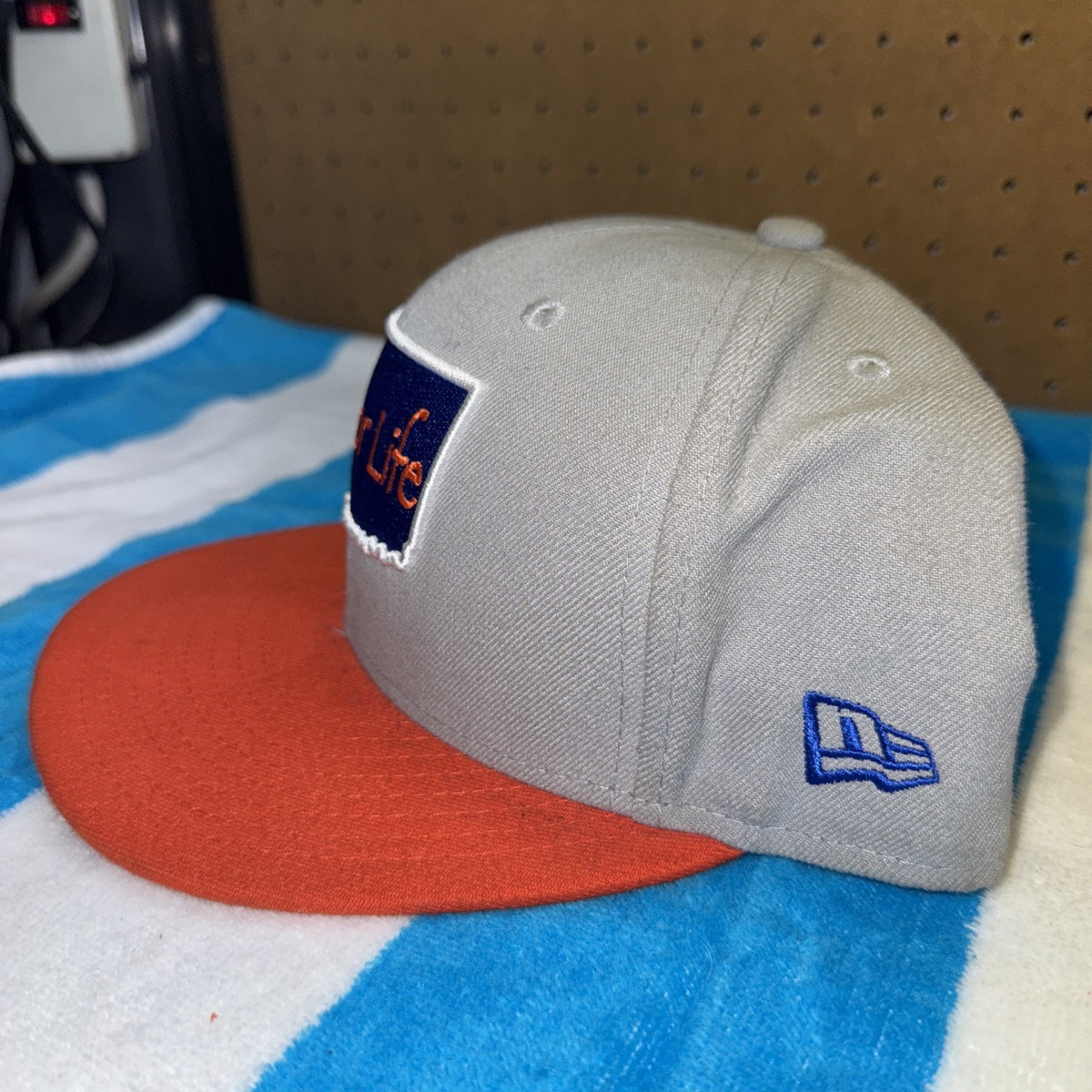 Gator Life New Era 59Fifty size 8 gray blue orange