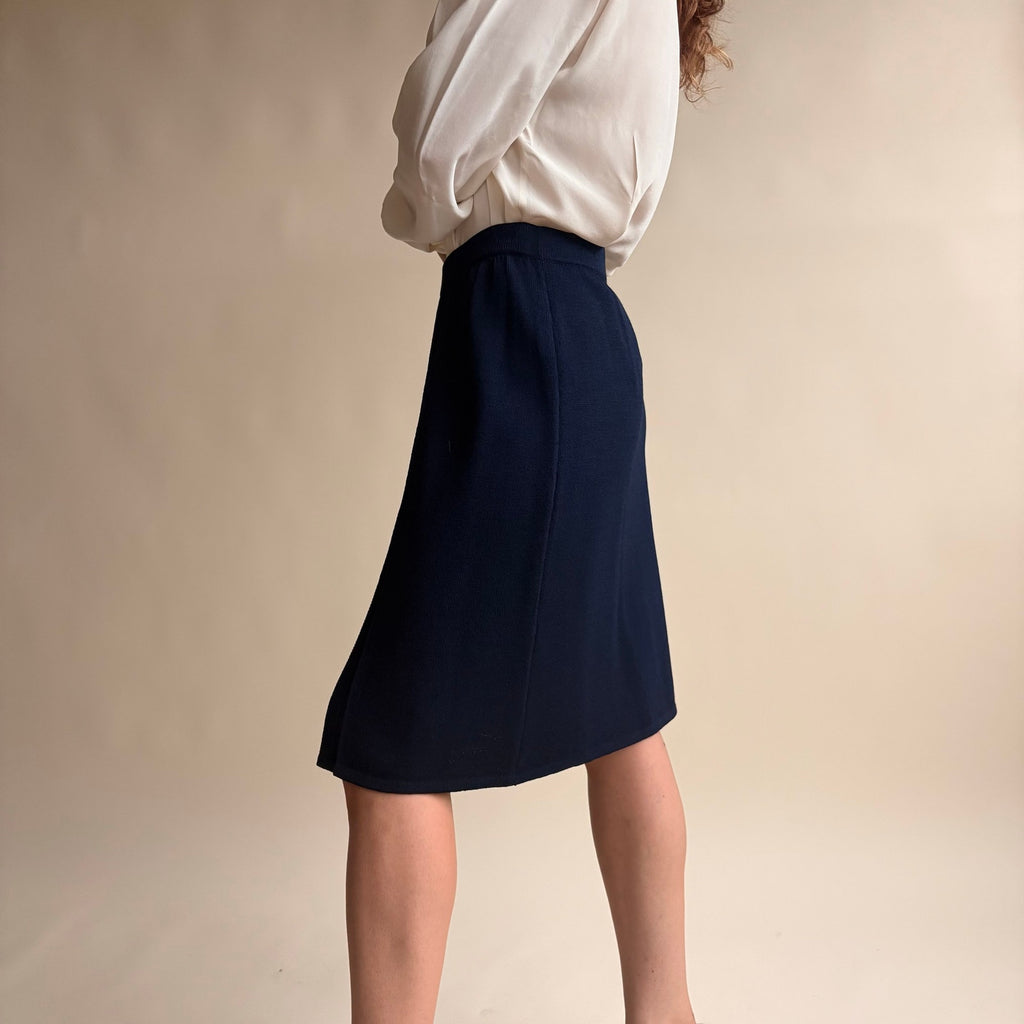 St. John Navy Pleated A-Line Knit Skirt - Made in USA, Size 4