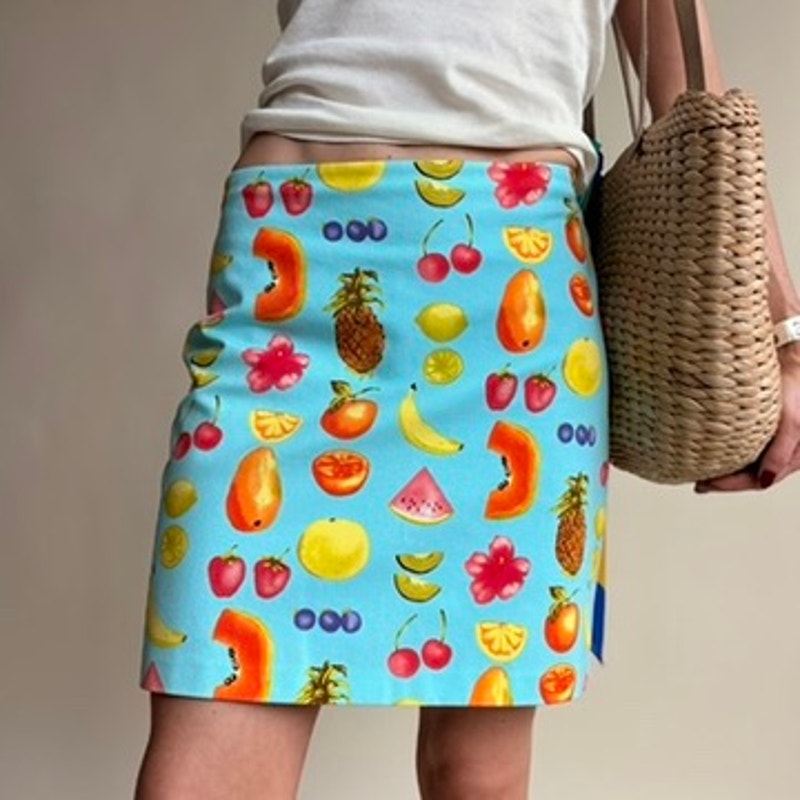 Worth Light Blue Tropical Fruit Mini Skirt - Stretchy, Summer Vibes, Size 2