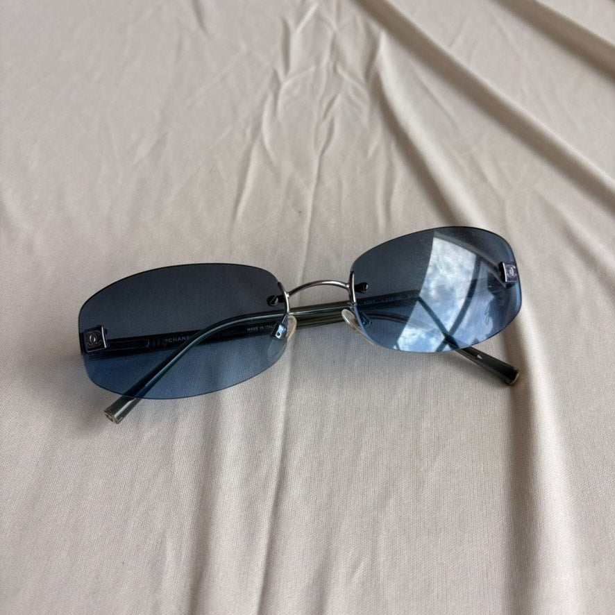 Vintage Chanel 4002 Rimless Sunglasses - Light Blue Gradient, Silver CC Logo