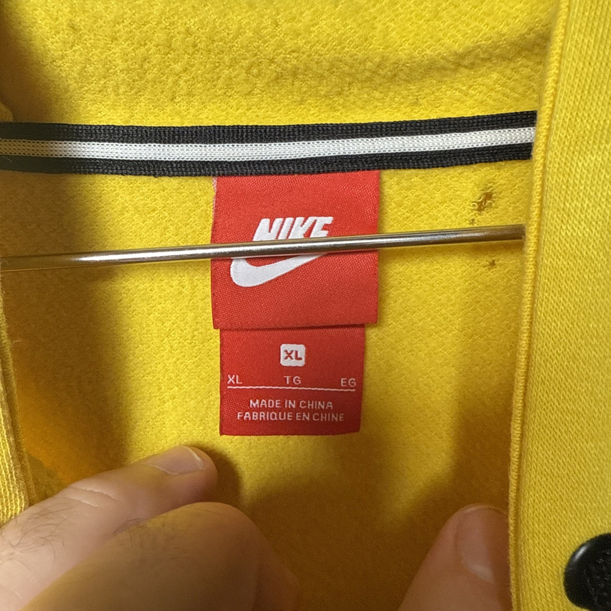 Nike WOMEN'S Sportswear Hoodie Tour Yellow SIZE XL AO5294-719
