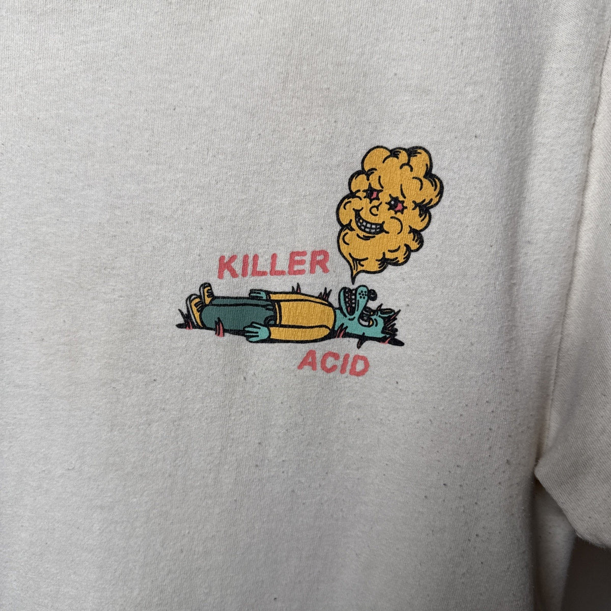 Killer Acid Limited Edition Cream short sleeve graphic shirt SIZE Medium
