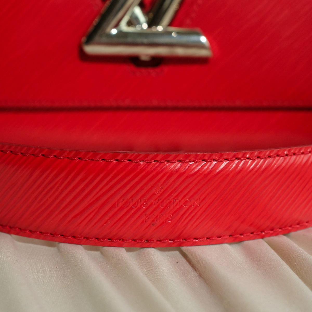 Louis Vuitton Twist MM Crossbody Bag - Red Epi Leather, Silver Hardware