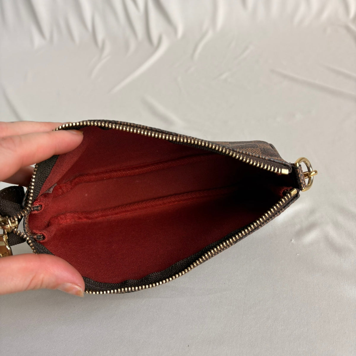 Louis Vuitton Mini Pochette Accessoires - Damier Ebène