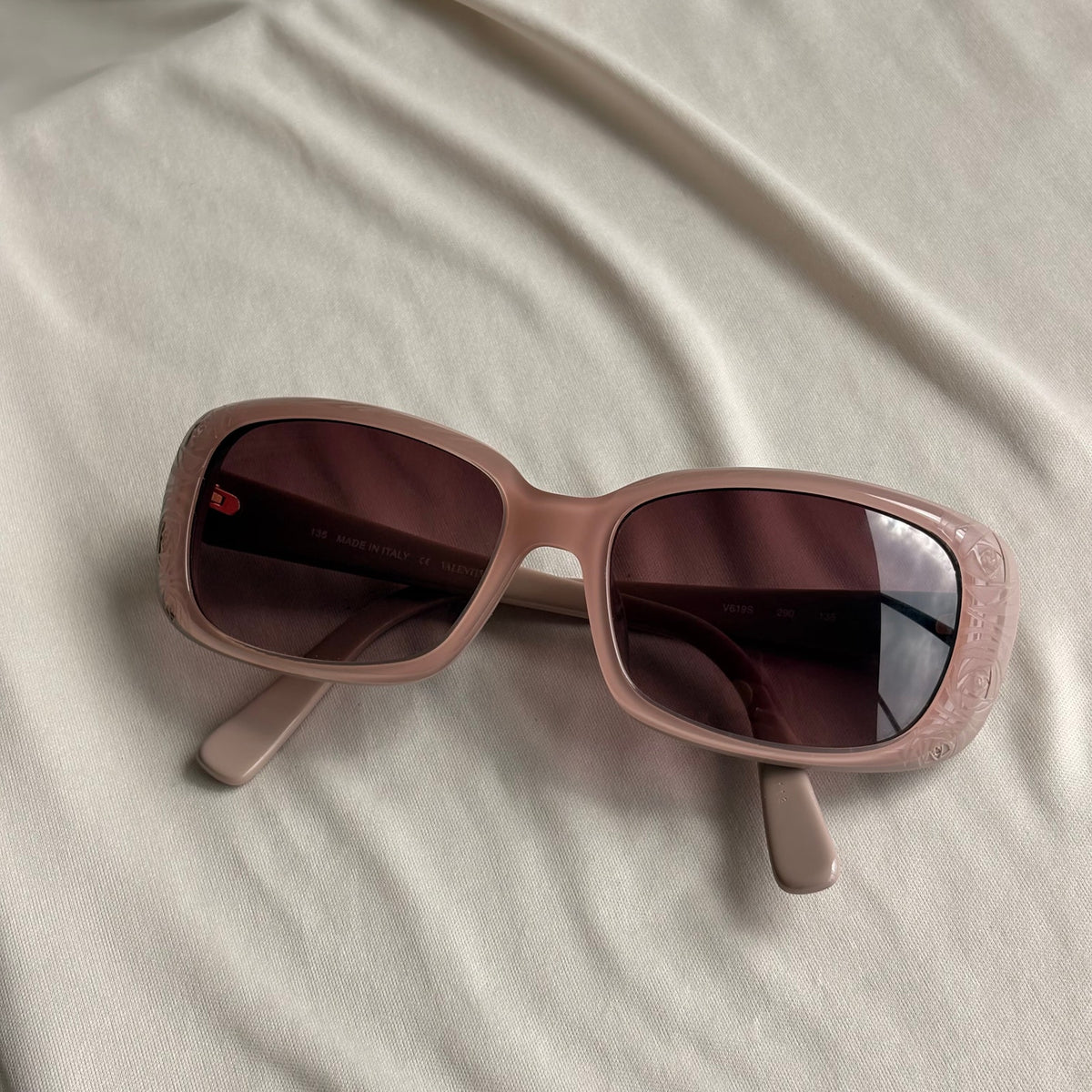 Valentino V619S Rectangular Sunglasses - Dusty Pink, Floral Scroll