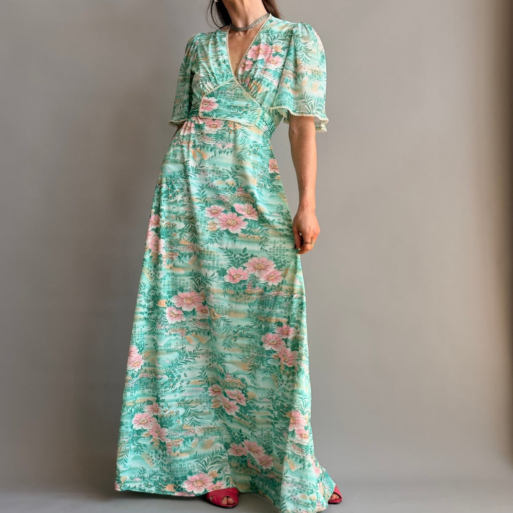 House of Nu-Mode Vintage 70s Mint Green Hawaiian Maxi Dress