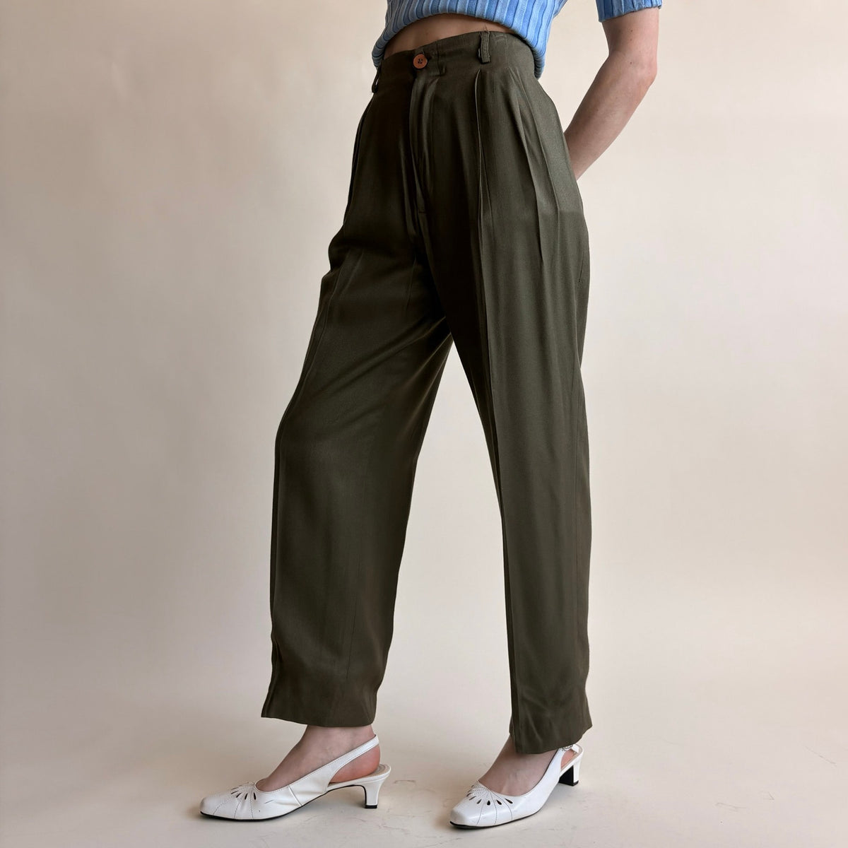 Saks Fifth Avenue Olive Green Linen Trousers - High Waisted, Pleated, Cropped