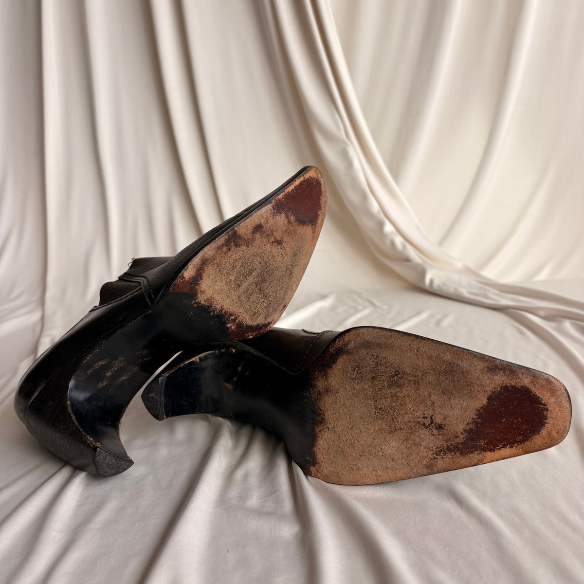 Vintage Stuart Weitzman Brown Leather Ankle Booties - Curved Heel, 7.5