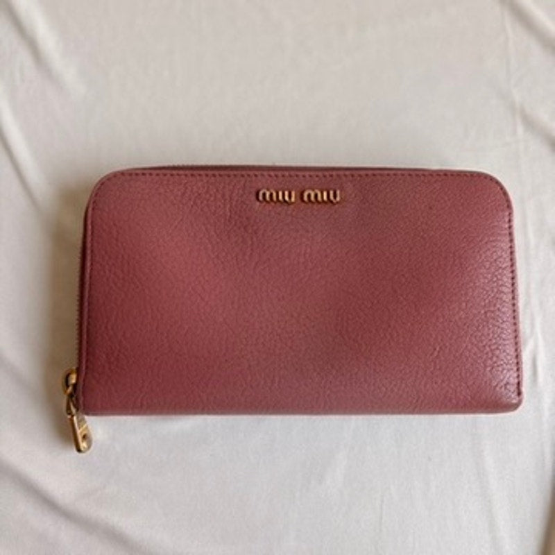 Miu Miu Dusty Pink Wallet - Leather, Zip-Around