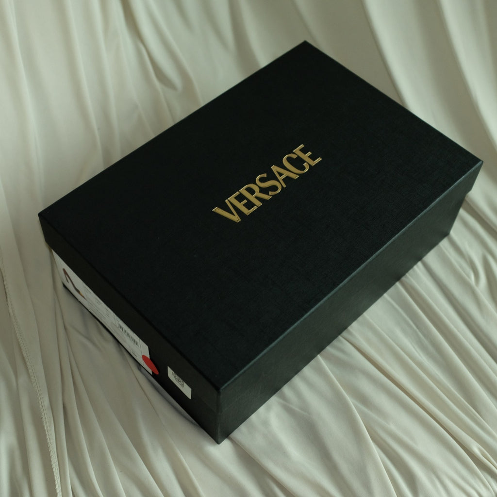 Versace Brown Leather Medusa Logo Pumps - Gold Hardware, EU 38 / US 7.5