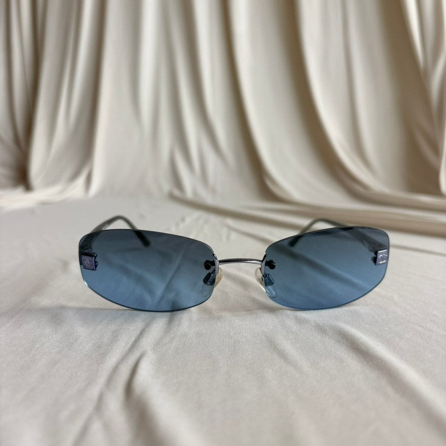 Vintage Chanel 4002 Rimless Sunglasses - Light Blue Gradient, Silver CC Logo