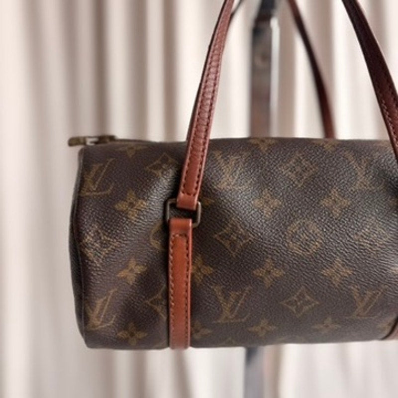 Vintage Louis Vuitton 1988 Monogram Papillon 26 Bag