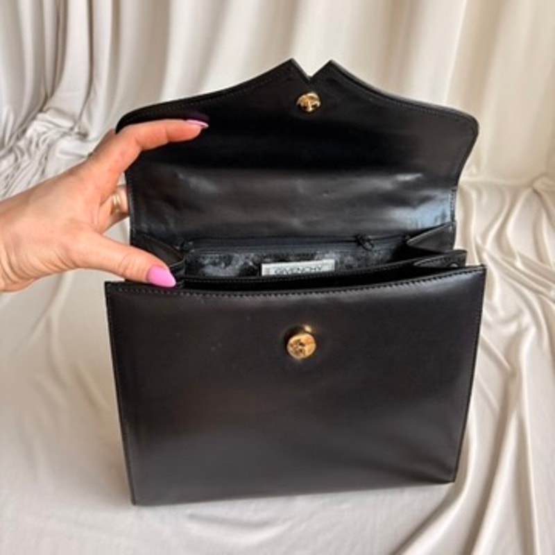 Givenchy 4G Logo Leather Shoulder Bag - Black, Gold Hardware