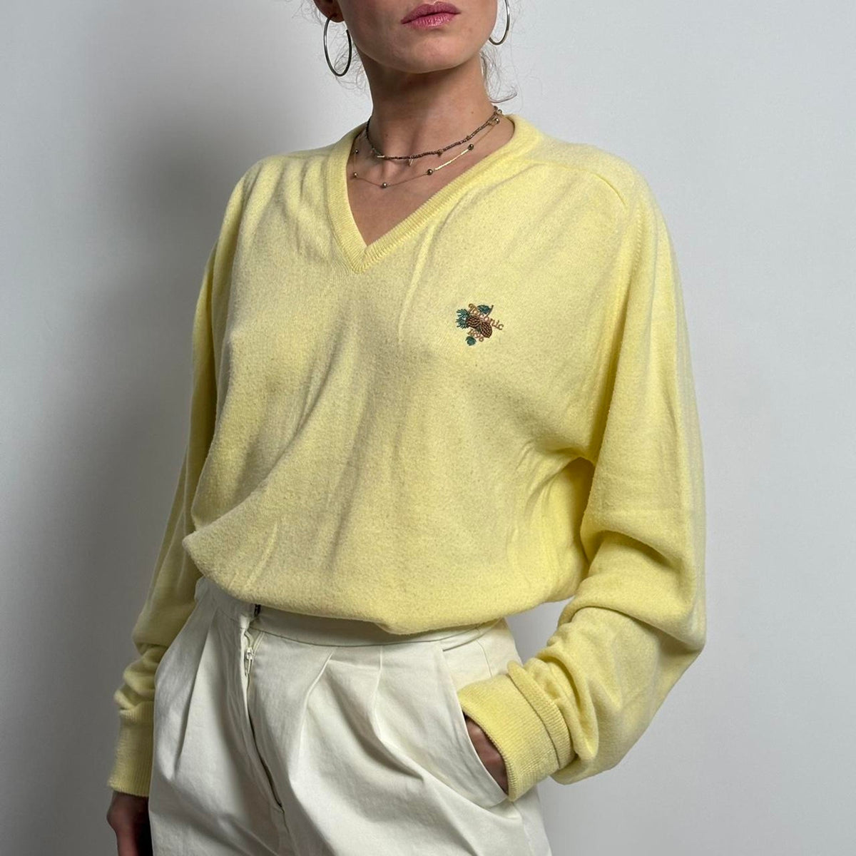 Vintage Yellow Taconic 1896 Izod V-Neck Sweater Taconic patch - Mens Large
