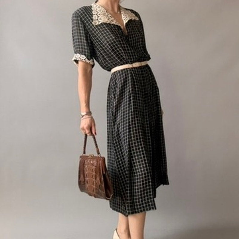 Vintage 50s Black Checkered Rayon Day Dress - Crochet Lace Collar & Cuffs