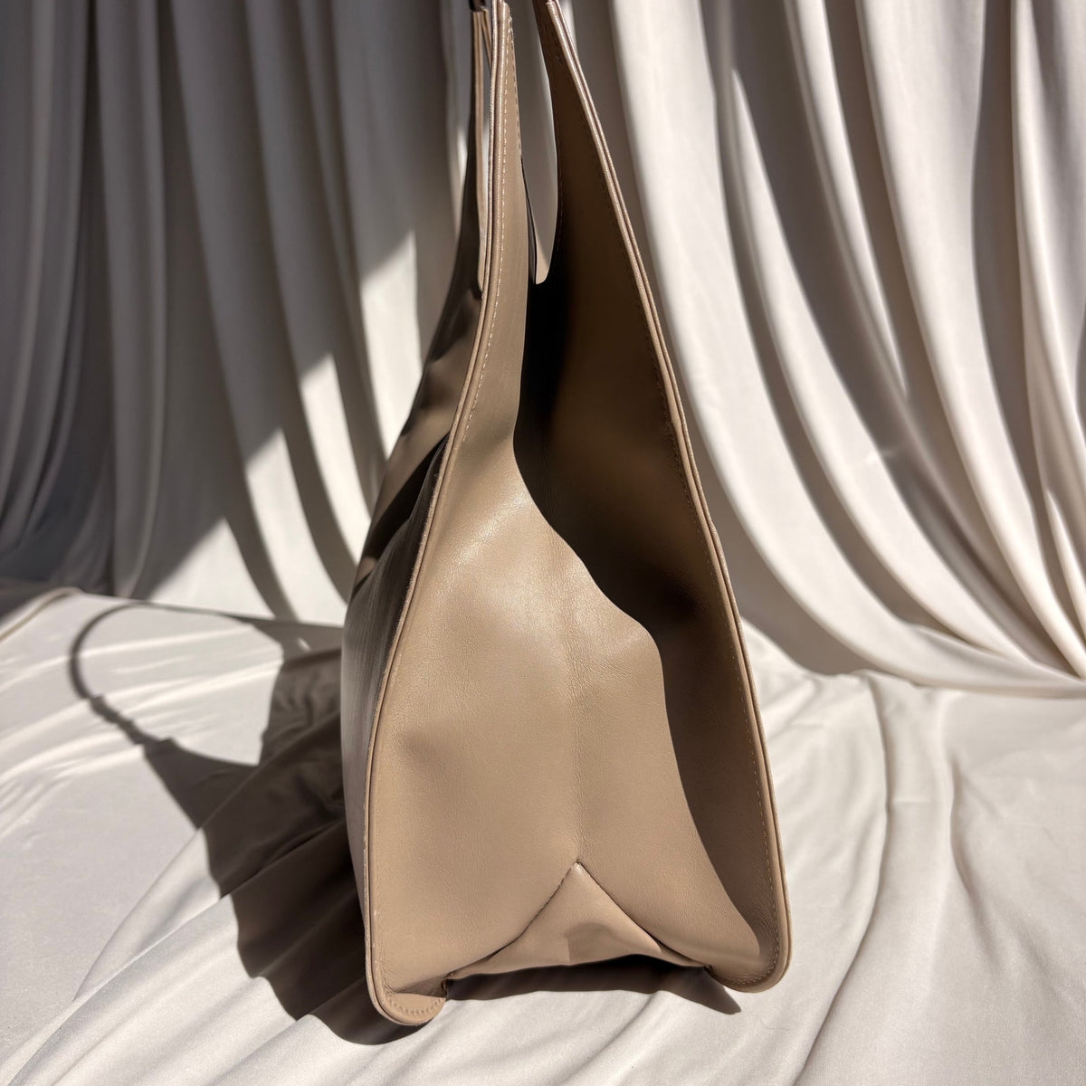 Gucci Tom Ford Era Beige Vitello Leather Shoulder Bag