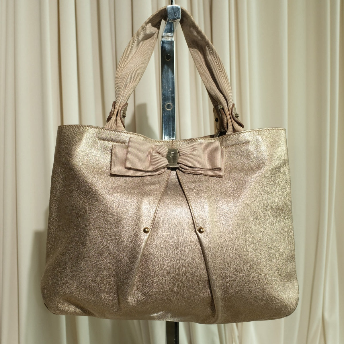 Salvatore Ferragamo Metallic Bronze Leather Miss Vara Bow Tote