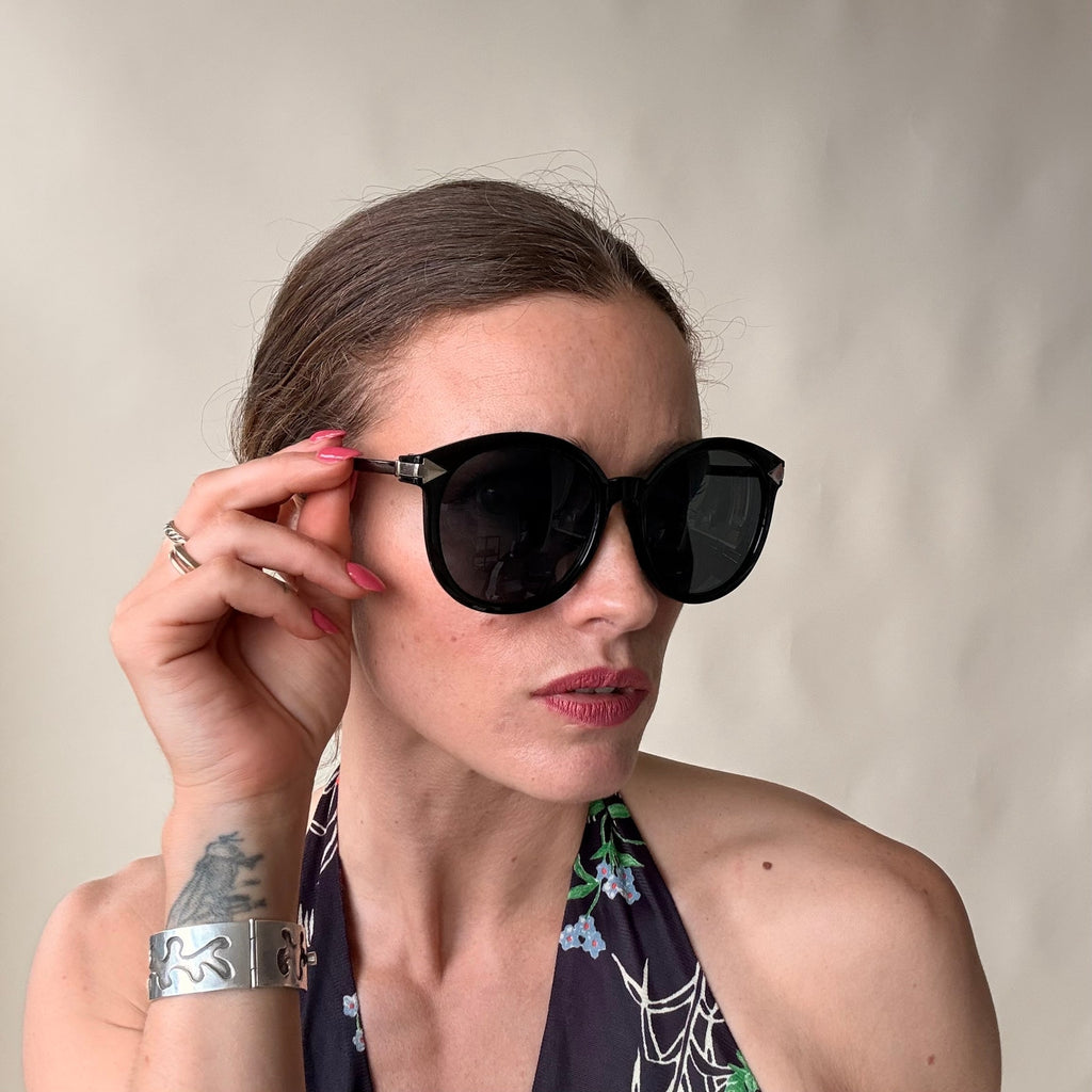 Black Round Sunglasses - Arrowhead Accents, UV400 Protection