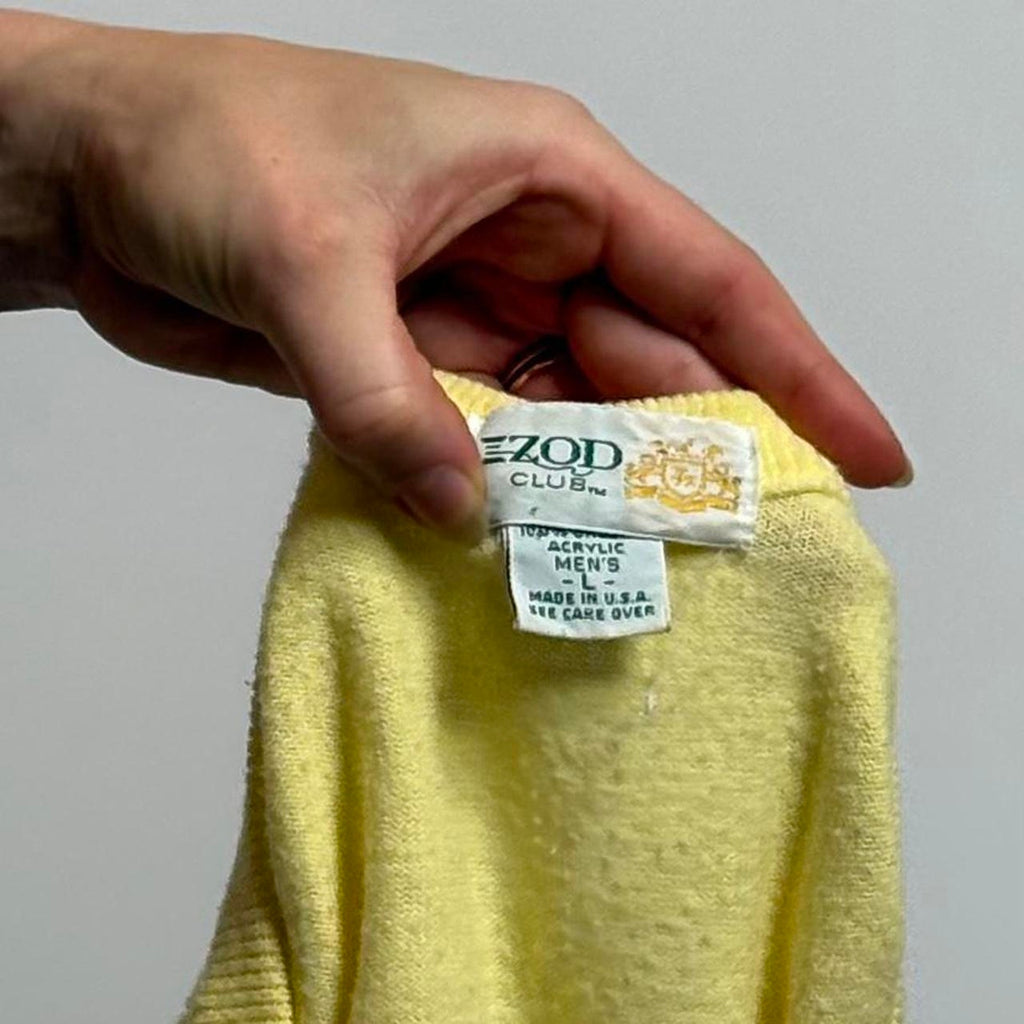 Vintage Yellow Taconic 1896 Izod V-Neck Sweater Taconic patch - Mens Large