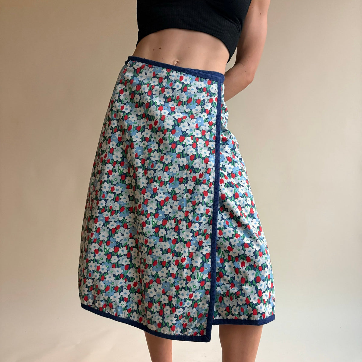 1970s Blue Reversible Floral Wrap Skirt - Navy Reverse, One Size