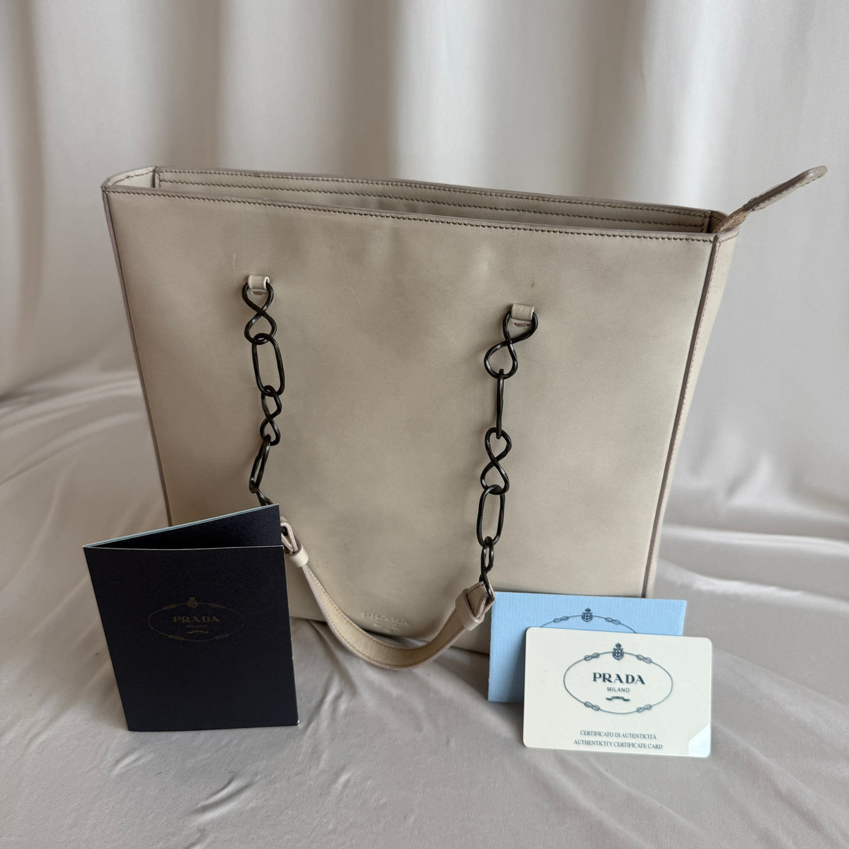 Vintage Prada Vitello Catena Tote Bag - Ivory Calfskin