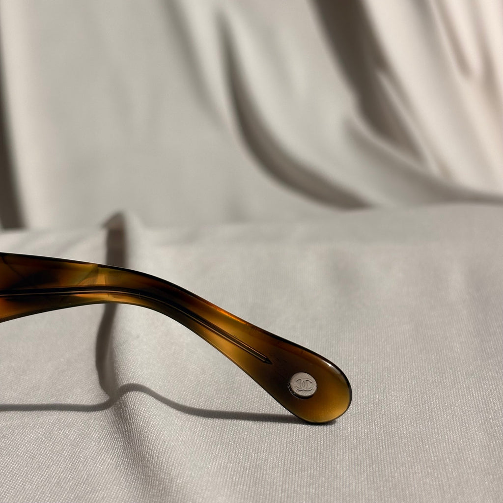 Vintage Chanel 5019 Sunglasses - Havana Tortoise, Quilted CC