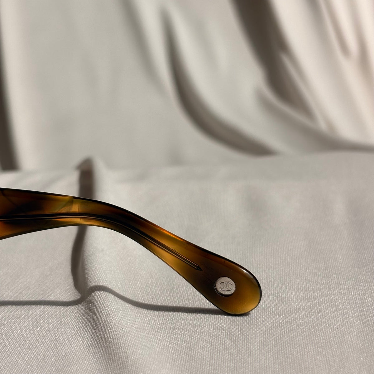 Vintage Chanel 5019 Sunglasses - Havana Tortoise, Quilted CC