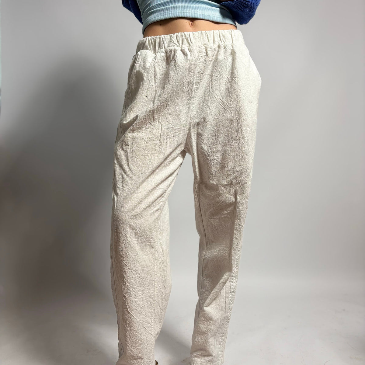 White Straight Leg Pants with Athletic Stripes - Label Large (Fits Small)