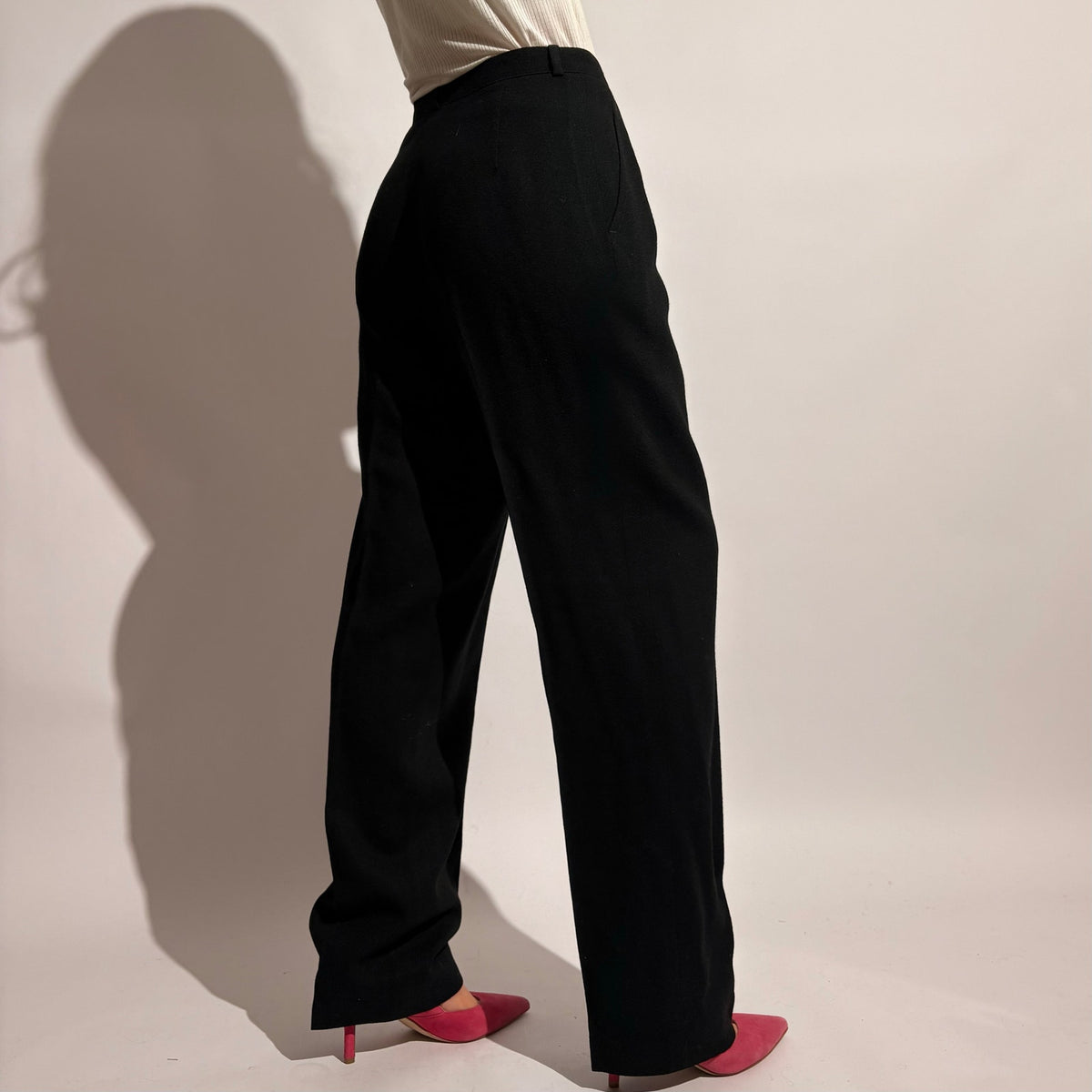 Vintage Black High-Waisted Pleated Trousers - label size 6 (fits like S)