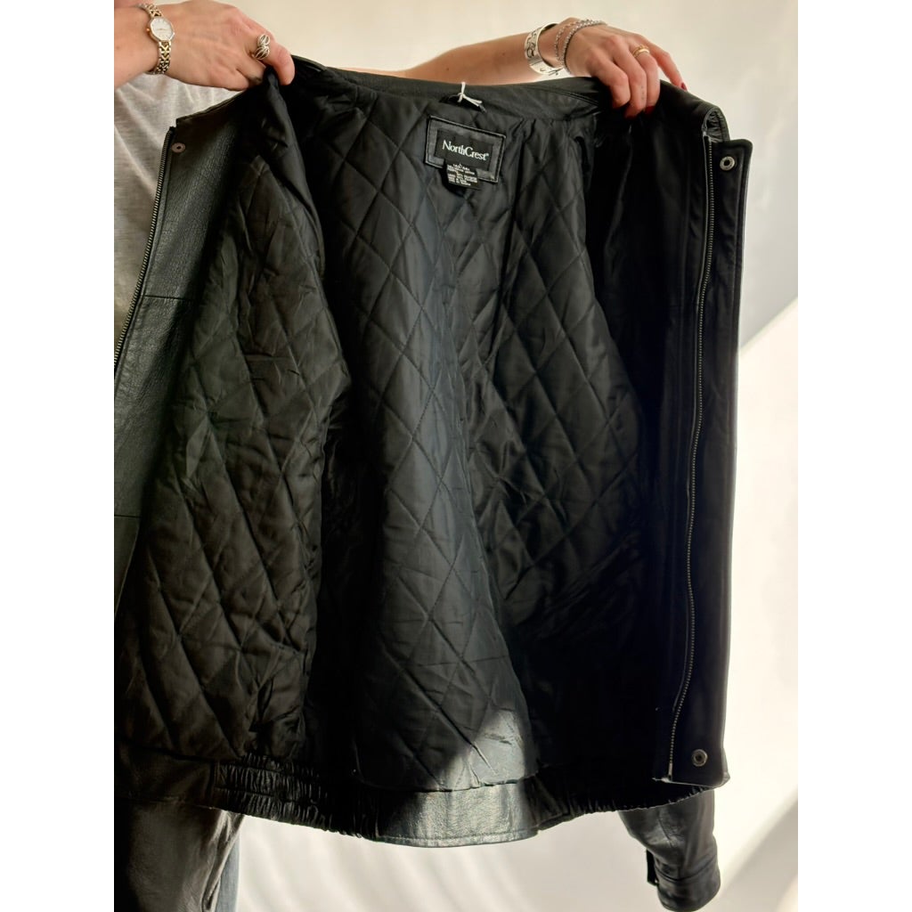 Vintage 90s North Crest Black Leather Bomber Jacket -large