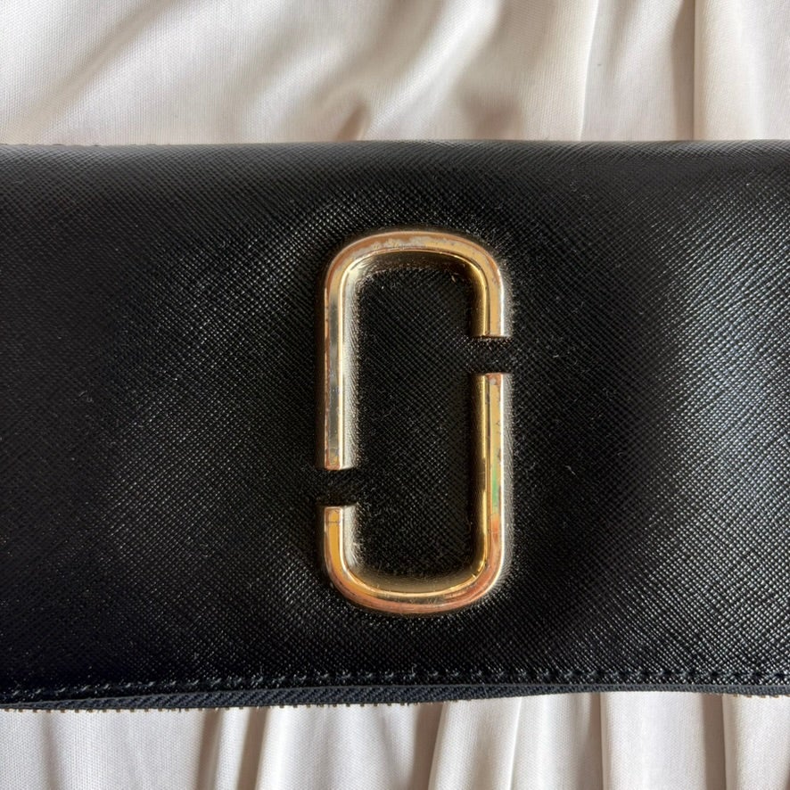 Marc Jacobs Snapshot Continental Wallet - Black Saffiano Leather, Coral Pink Accent