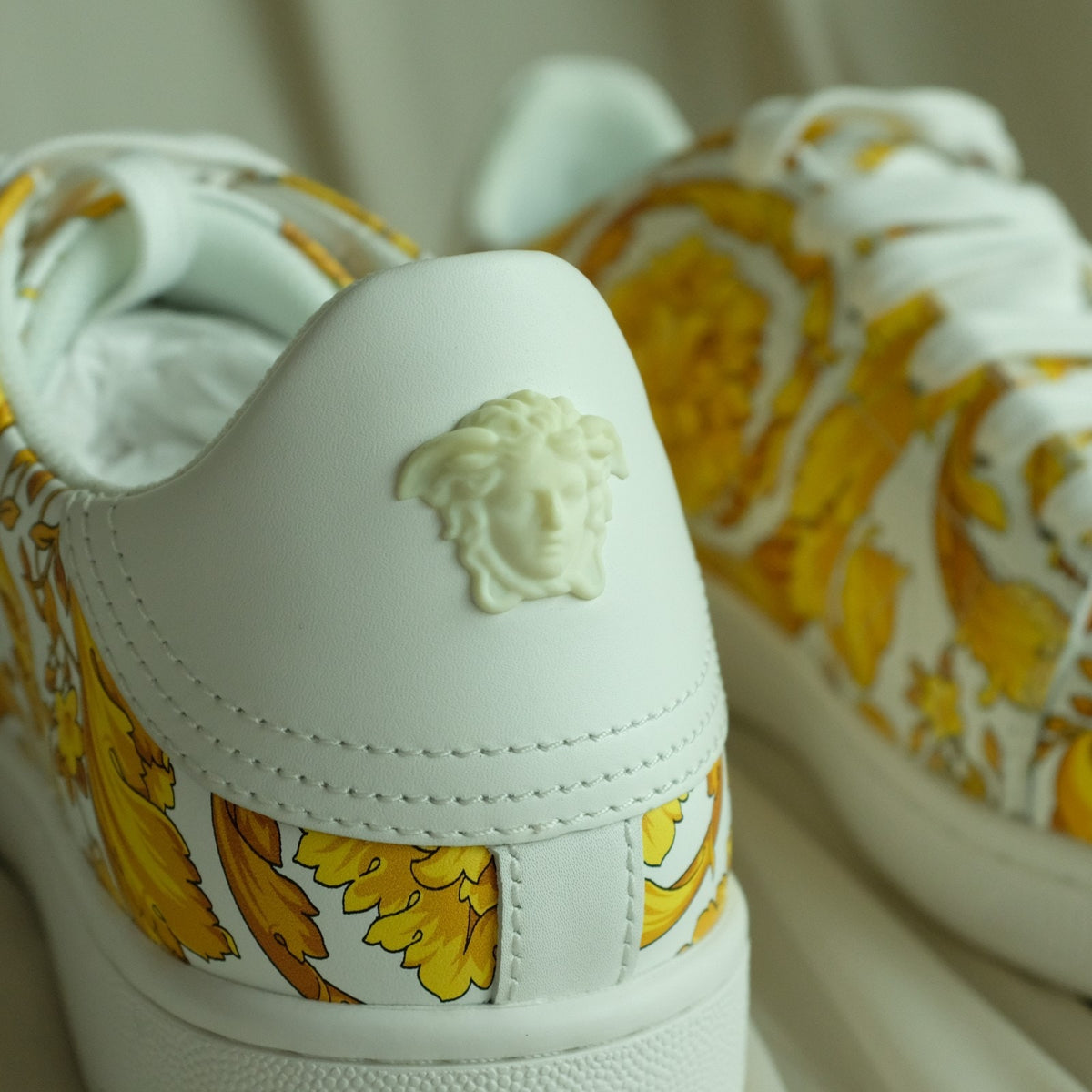 Versace Vitello Stampa Barocco White Leather Sneakers Unisex EU40 Medusa