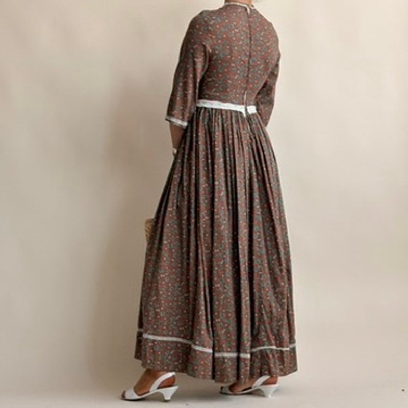 1970s Homemade Prairie Dress - Brown Calico Floral, Lace Trim, Fitted Waist, Fits XS/S