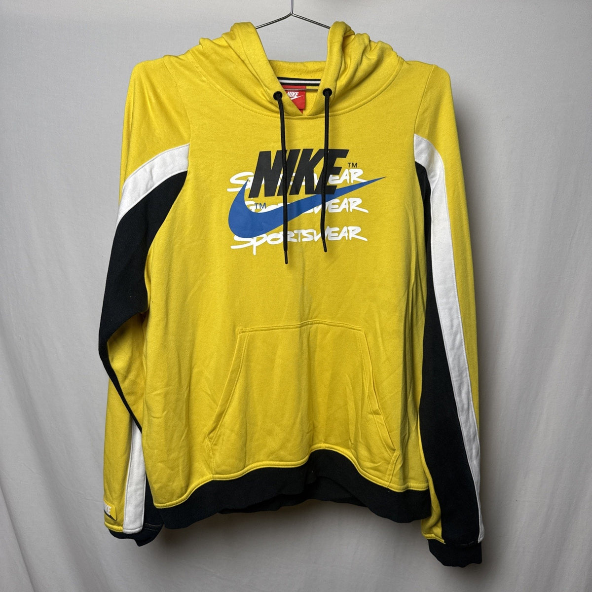 Nike WOMEN'S Sportswear Hoodie Tour Yellow SIZE XL AO5294-719