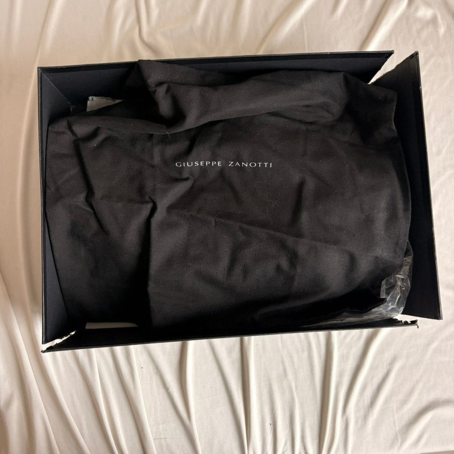 Giuseppe Zanotti Bonny Stretch Boot in Nero - Store Floor Model, Size 39
