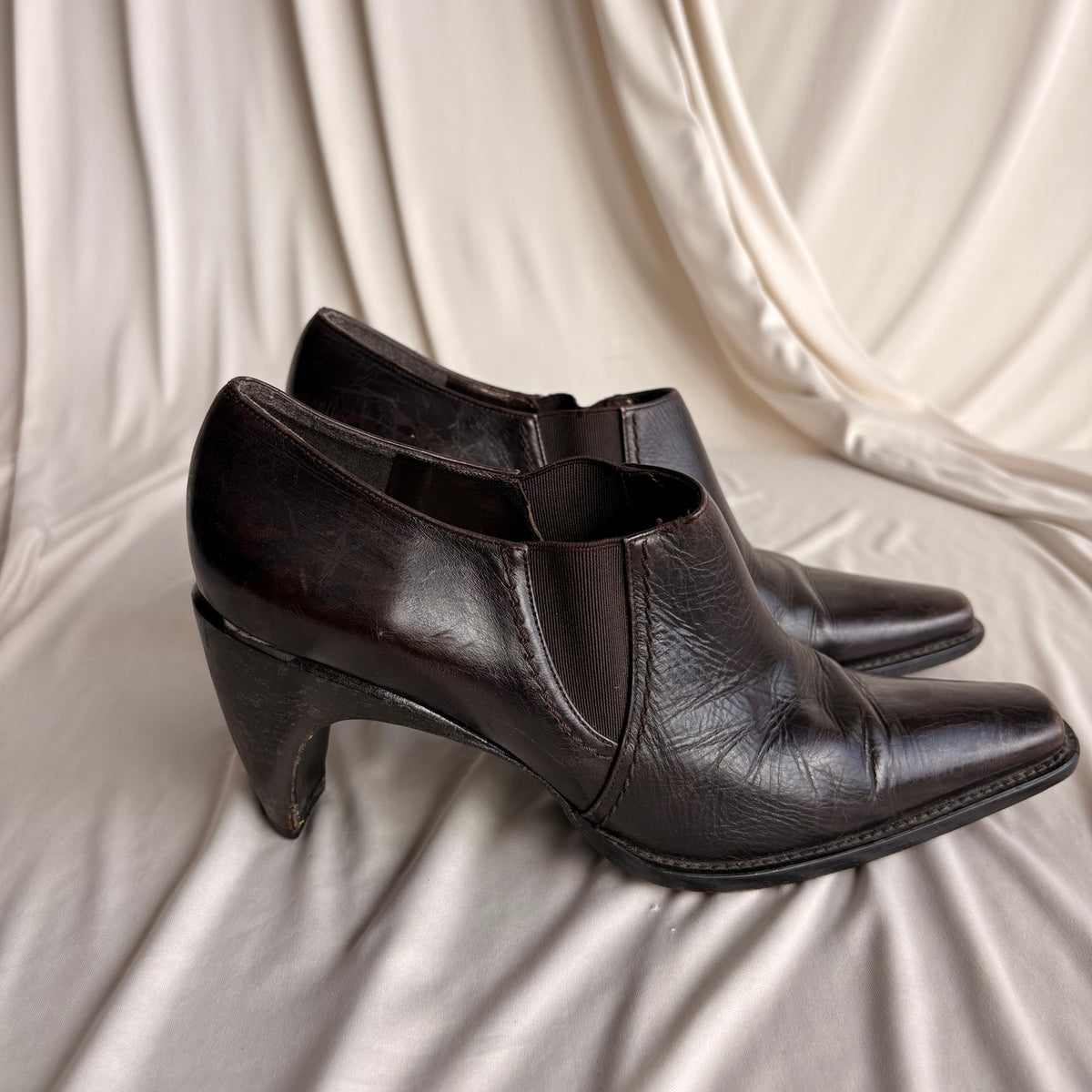 Vintage Stuart Weitzman Brown Leather Ankle Booties - Curved Heel, 7.5