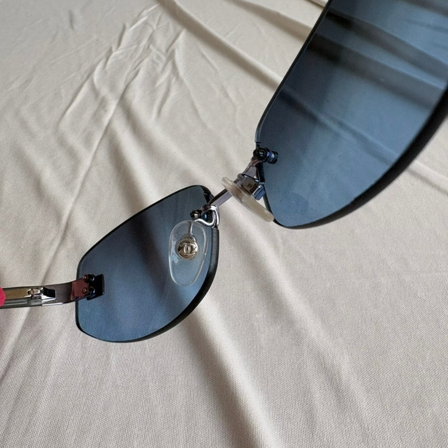 Vintage Chanel 4002 Rimless Sunglasses - Light Blue Gradient, Silver CC Logo