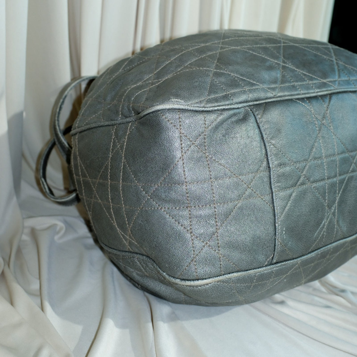 VTG Christian Dior Quilted Lambskin Leather Cannage Drawstring Bucket Bag Silver