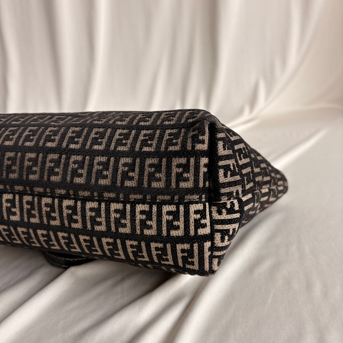 Vintage Fendi Zucchino Roll Tote - Black & Tan Textured Canvas
