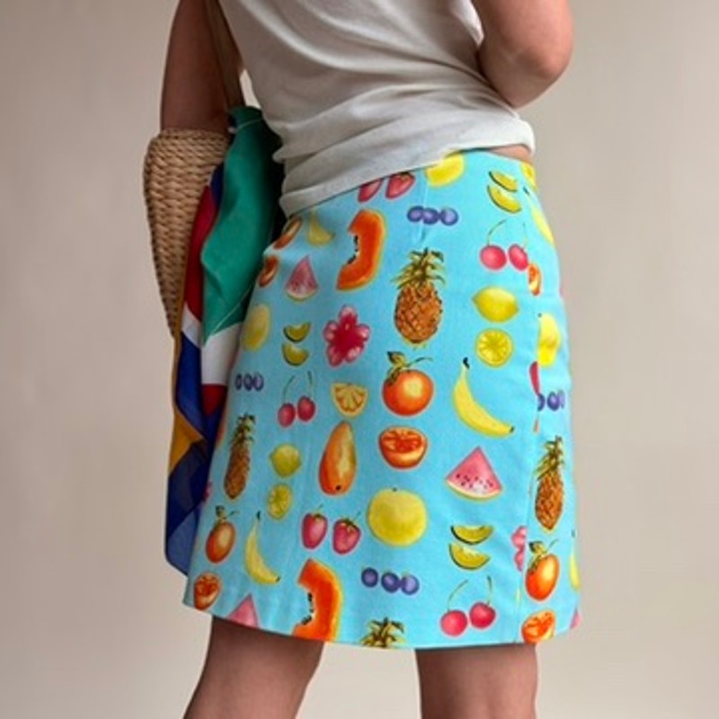 Worth Light Blue Tropical Fruit Mini Skirt - Stretchy, Summer Vibes, Size 2
