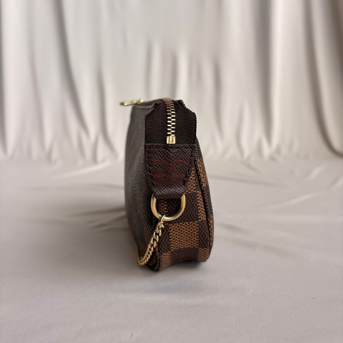 Louis Vuitton Mini Pochette Accessoires - Damier Ebène