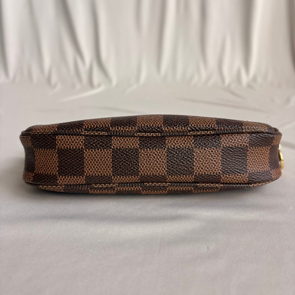 Louis Vuitton Mini Pochette Accessoires - Damier Ebène
