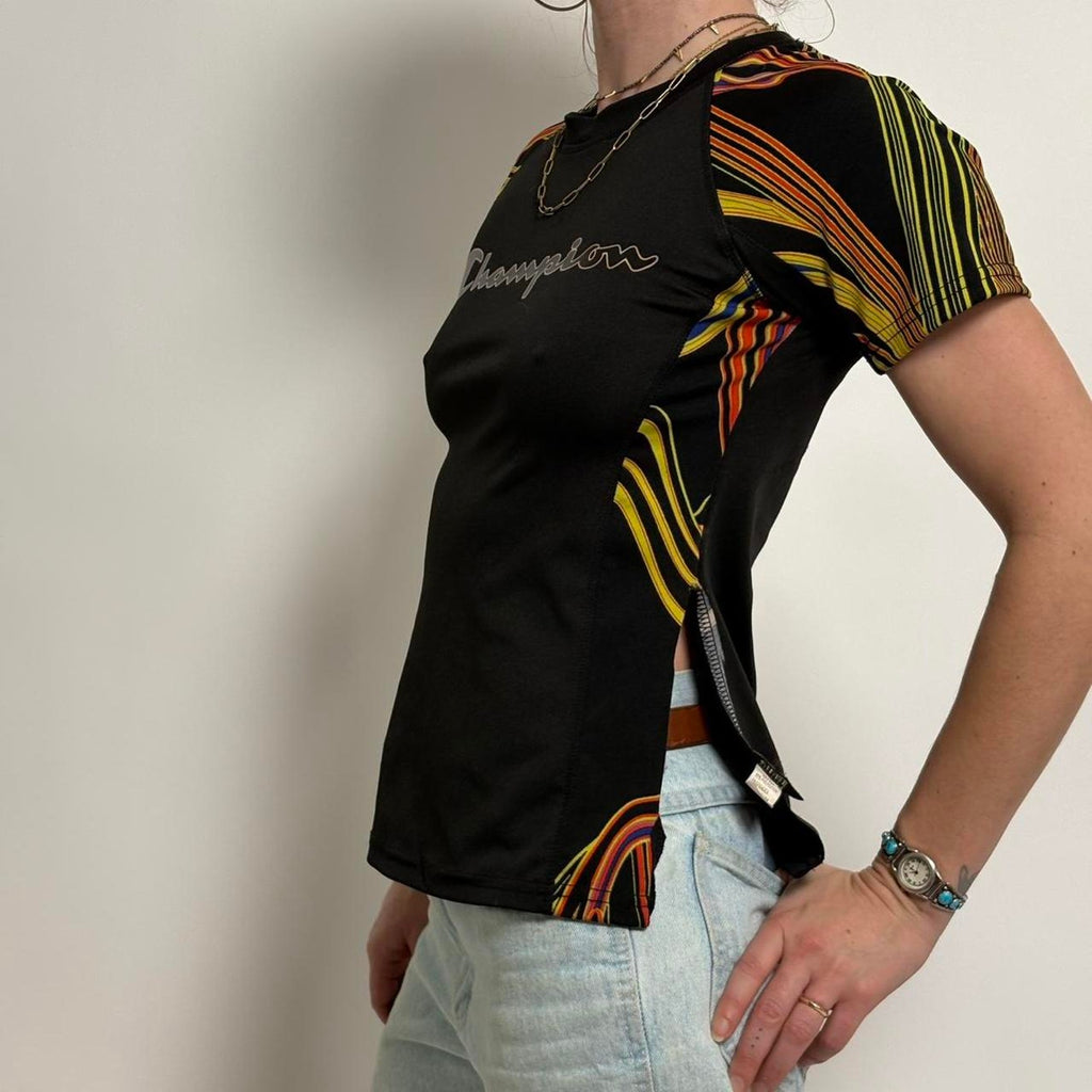 Vintage 90s Champion Flame T-Shirt – Retro Streetwear Vibes! (Black)"