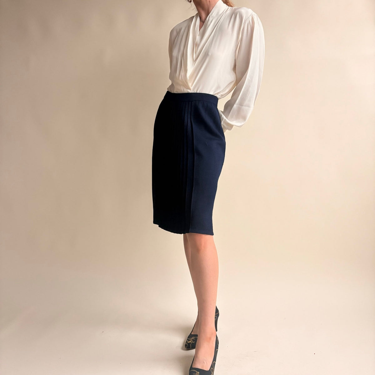 St. John Navy Pleated A-Line Knit Skirt - Made in USA, Size 4