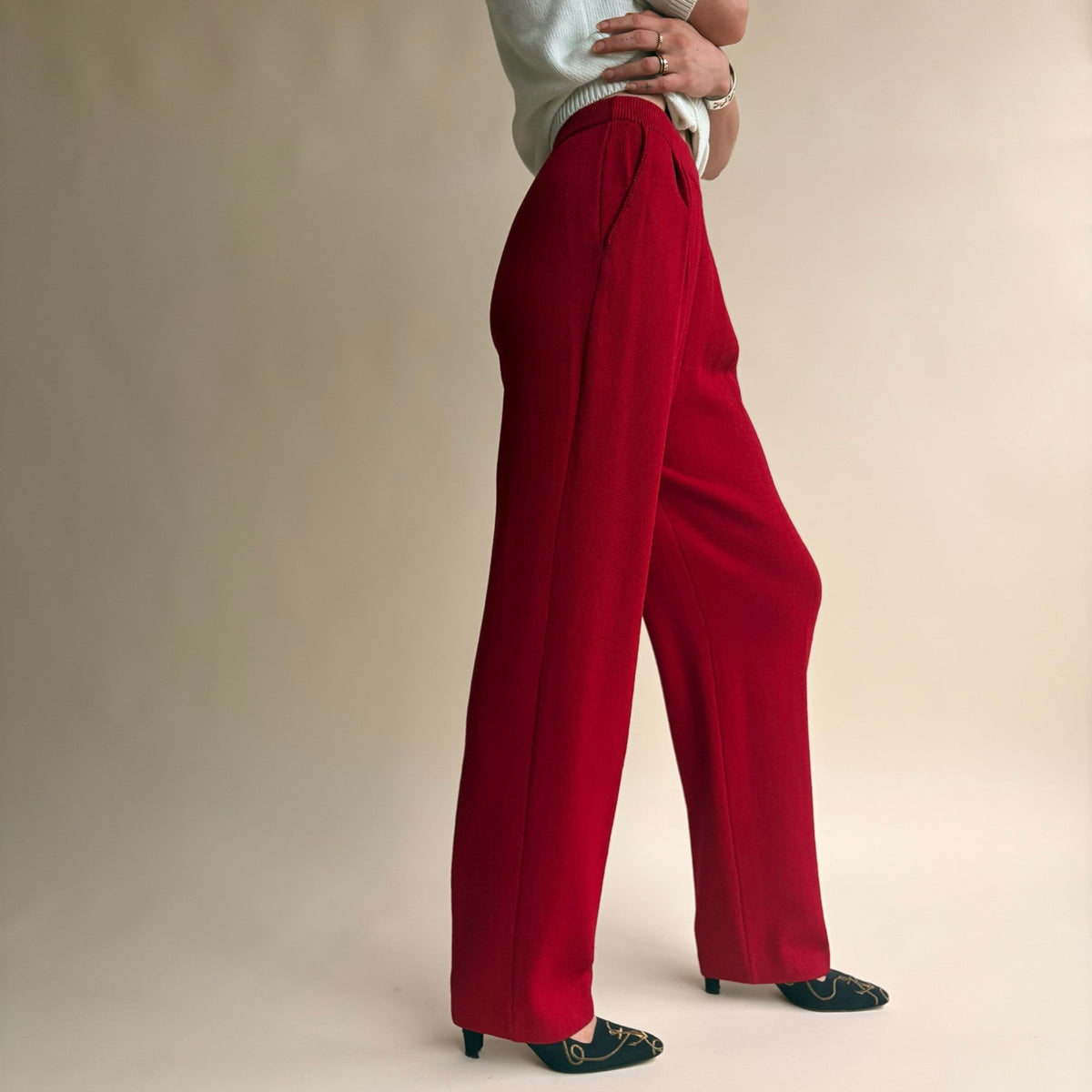 St. John Red Pleated Wide Leg Knit Pants - Elastic Waist, Size 4